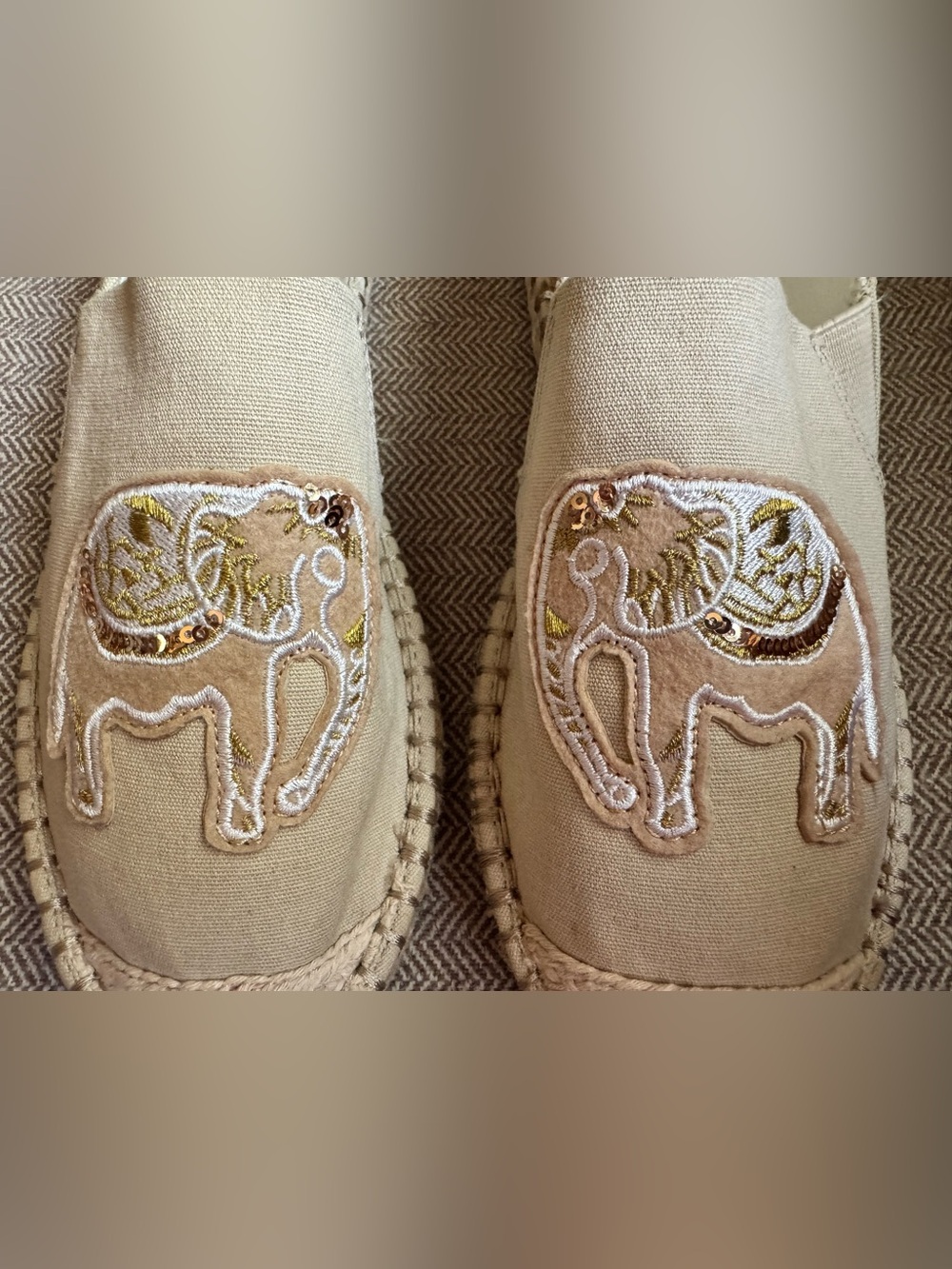 Crown & Ivy “Skylar”  Elephant Canvas Espadrille Loafers in Natural/Ivory - 8.5 - Picture 6 of 12